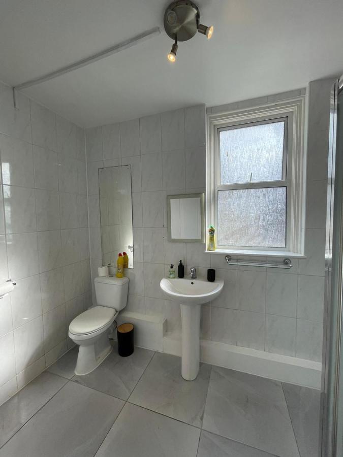 Amazing 3 Bedroom Flat Minutes From Tower Bridge London Ngoại thất bức ảnh